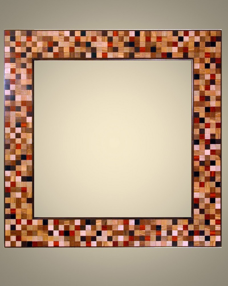 Cornici Lastronate - 201/10 Cromo - Cornice lastronata in varie essenze di legni pregiati nazionali ed esteri, levigata e verniciata a mano, lucidata con cere e patine naturali.Oltre che nelle misure standard, questo modello Ã¨ disponibile anche in misure a richiesta. Caratteristiche tecniche:Larghezza: mm 115Altezza: mm 25Altezza Battuta: mm 15&nbsp; - Cornici artigianali - Casa d'Arte - Bra (CN)